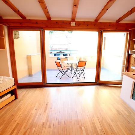 Penthouse Alma Vivoda * Пиран