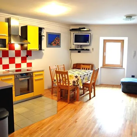 Penthouse Alma Vivoda Apartment Piran