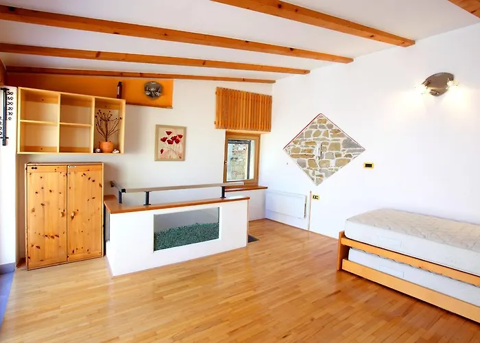 Penthouse Alma Vivoda Apartamento *