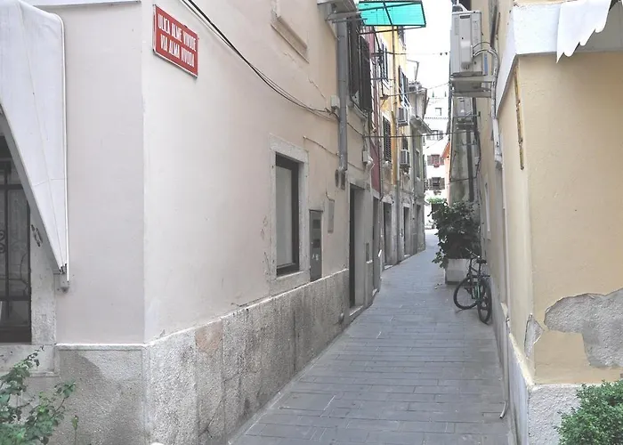 Penthouse Alma Vivoda Apartamento Piran