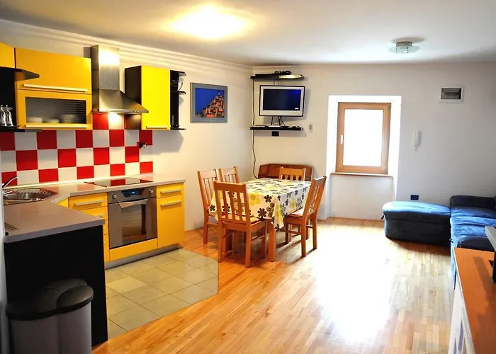 Penthouse Alma Vivoda דירה פיראן